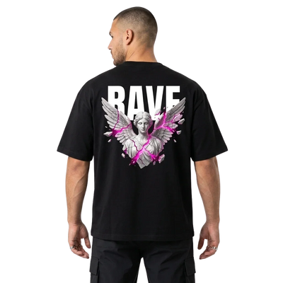 Schwarzes Rave Angel Oversize T-Shirt, Rückenprint am Model
