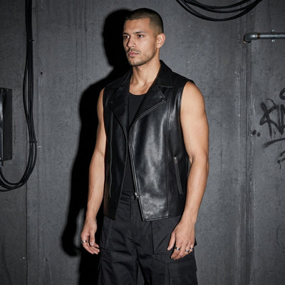 Midnight Rebel Weste aus veganem - Dreiviertel-Ansicht | Techno Essentials